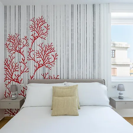 At Twenty-One- Nuovo Appartamento Nel Cuore Di Napoli Coral * Naples