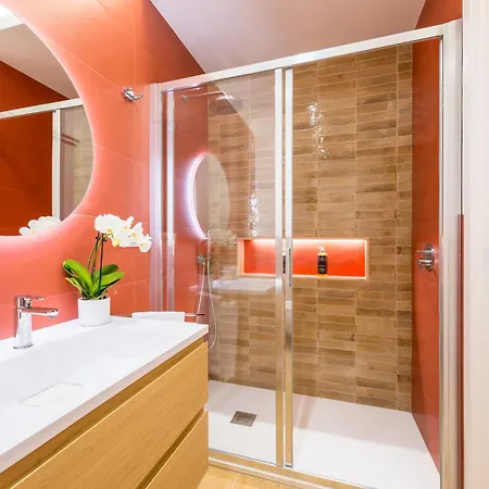 Apartment At Twenty-One- Nuovo Appartamento Nel Cuore Di Napoli Coral *
