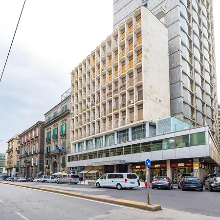 At Twenty-One- Nuovo Appartamento Nel Cuore Di Napoli Coral Naples